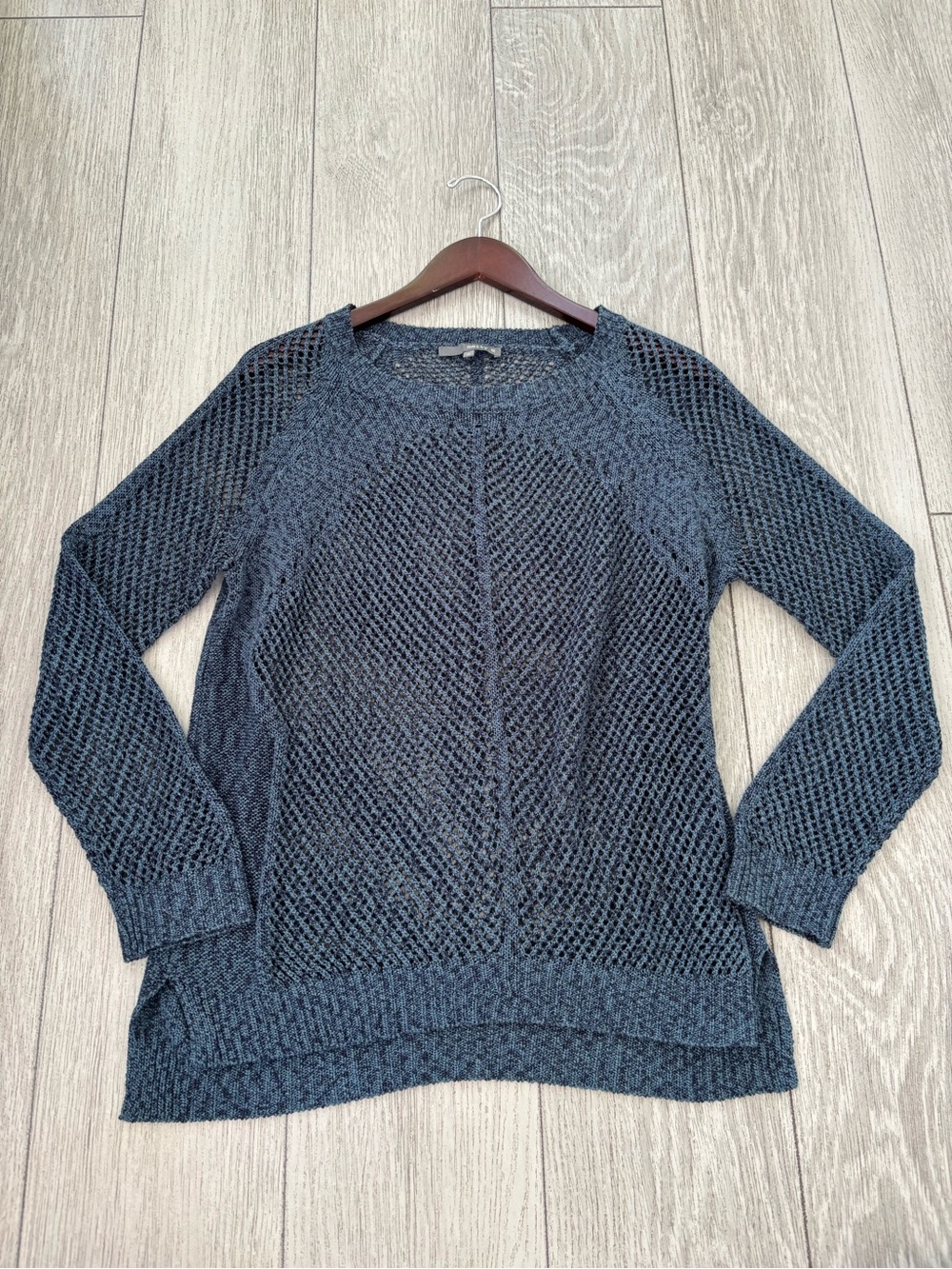 Matty M sweater in blue honeycomb. Long sleeves in EUC.